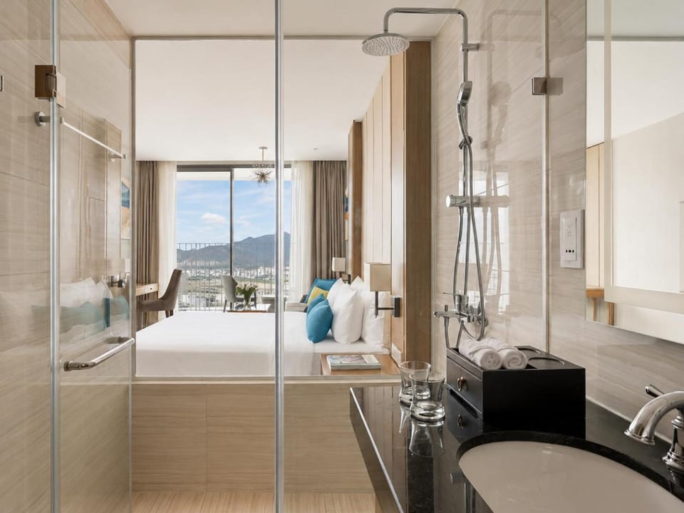 Bed, Bathroom, Bedroom