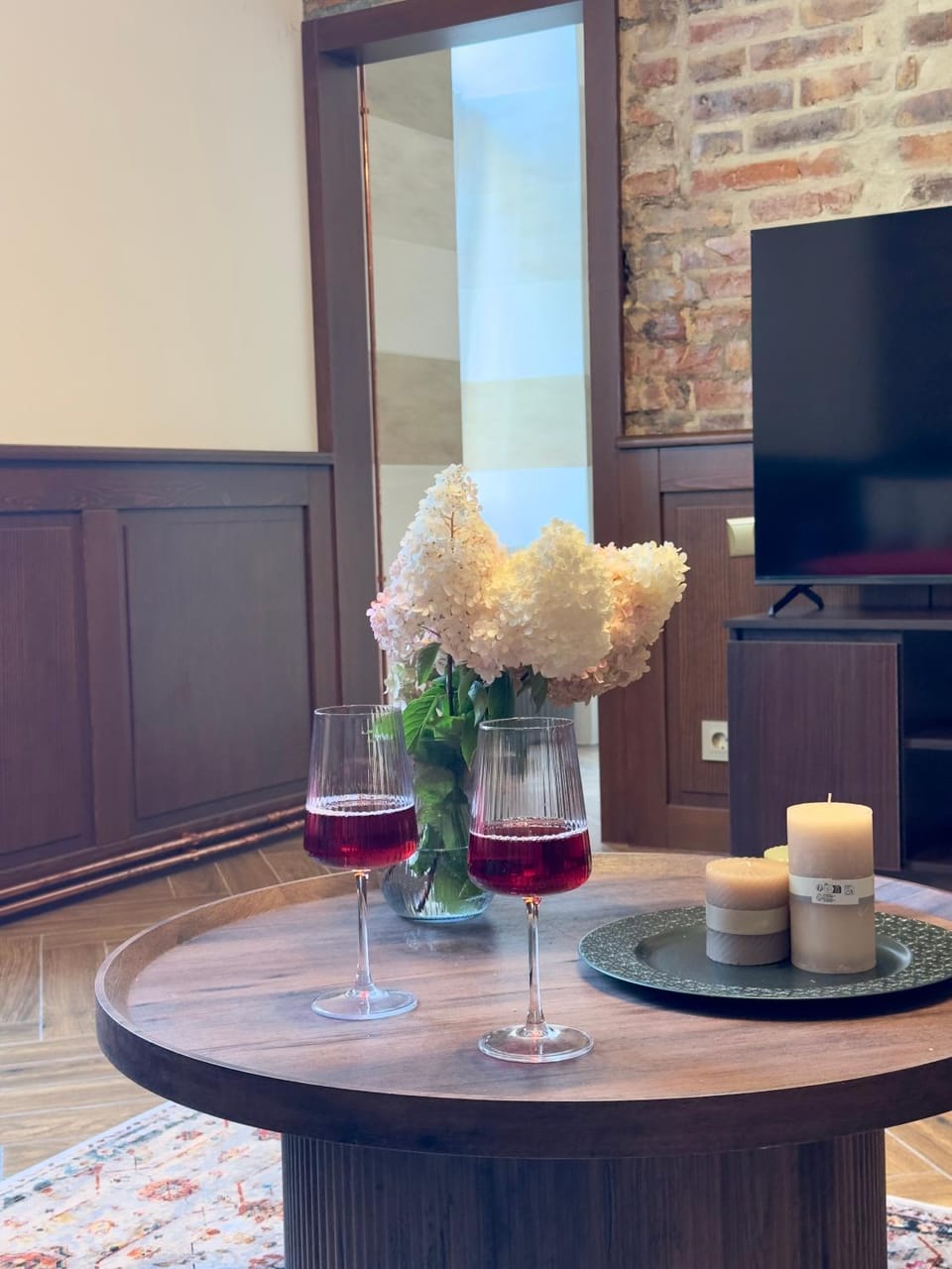 TV and multimedia, Evening entertainment