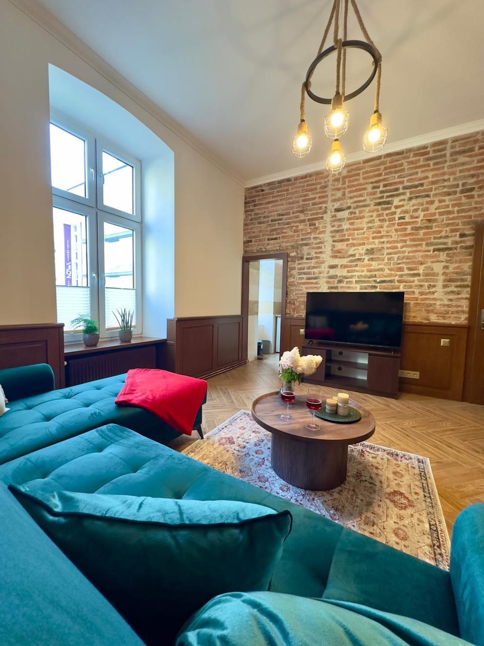 TV and multimedia, Living room, Seating area