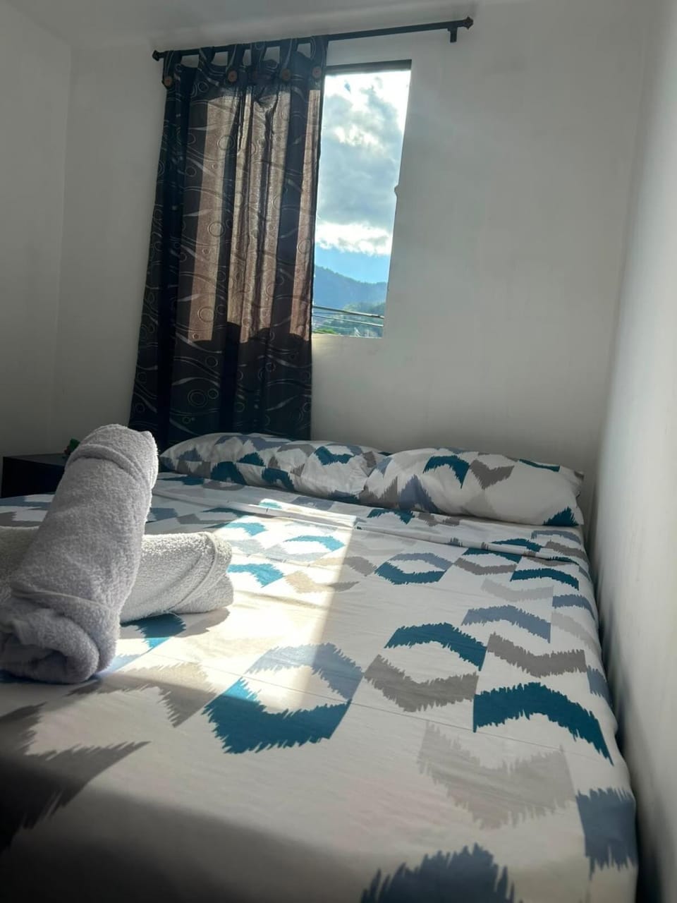 Apartamento en renta en el corazón de la comuna 13 grafitour!! Apartment in Medellin