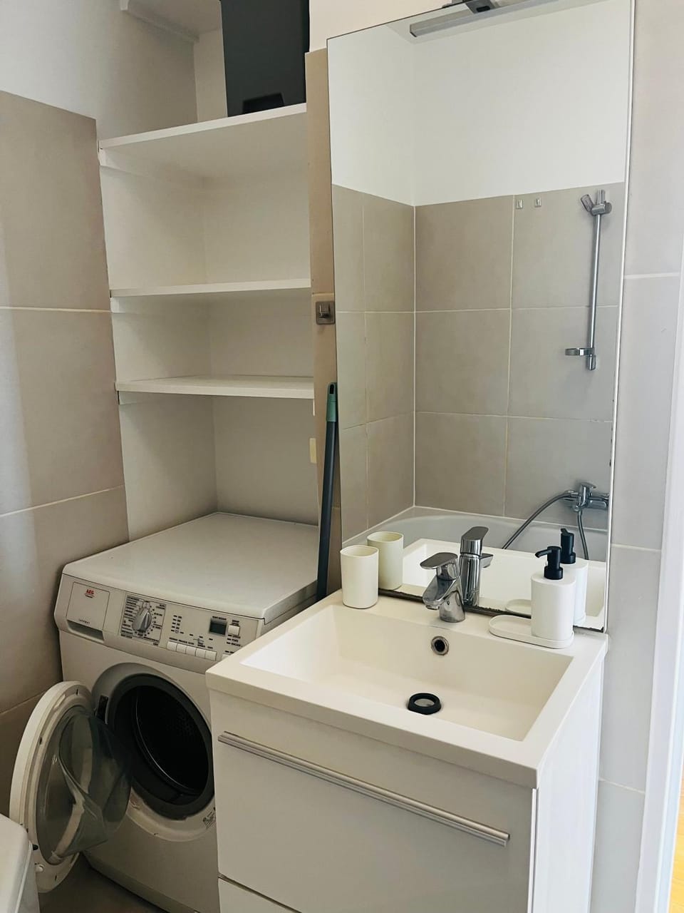 Appartement Place du TOCADERO, luxe et calme Apartment in Paris