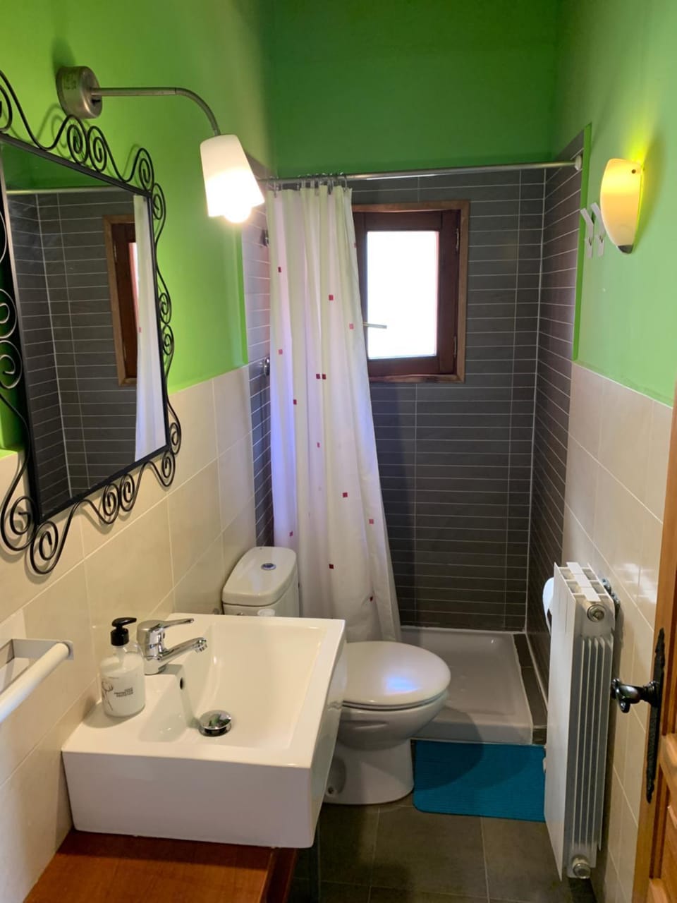 lacasatoya Aluenda Bed and Breakfast in Aragon