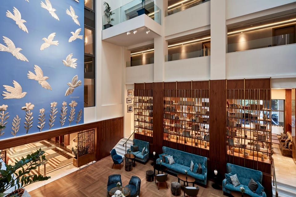 Lounge or bar