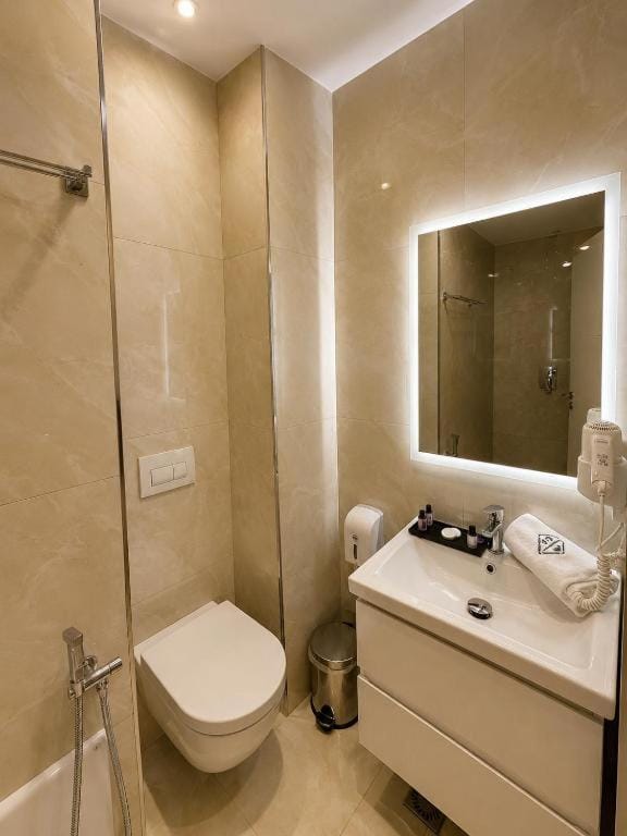 313 Villa Hostel in Tirana