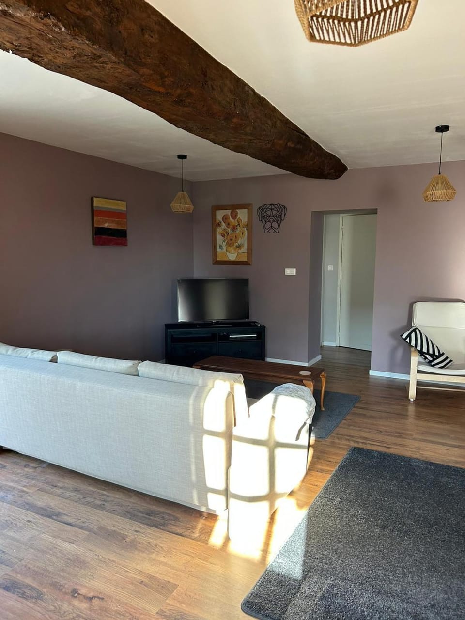 Apartment in the heart of the countryside with pool Apartment in Occitanie