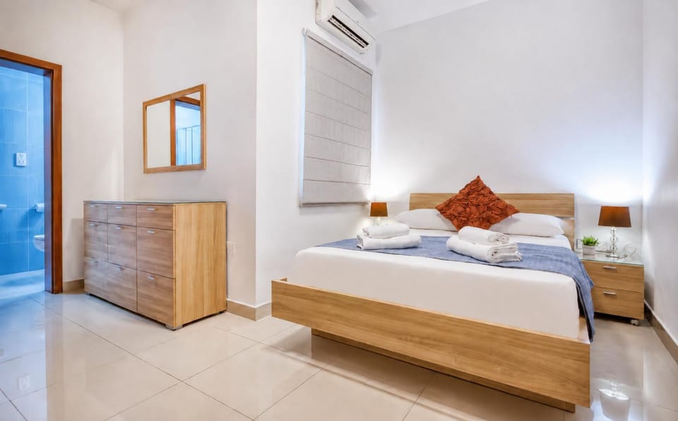 Bed, Photo of the whole room, Bedroom, towels, wardrobe, air conditioner