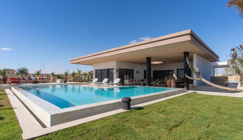 Day, Garden, Pool view, Swimming pool, sunbed