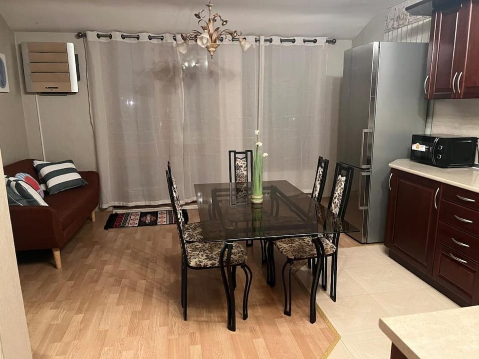 Spacious 2-Bedroom Oasis in Central Varna Apartment in Varna