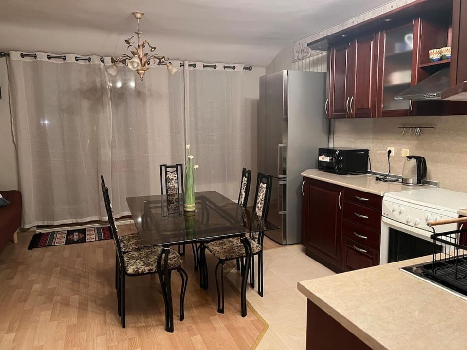 Spacious 2-Bedroom Oasis in Central Varna Apartment in Varna