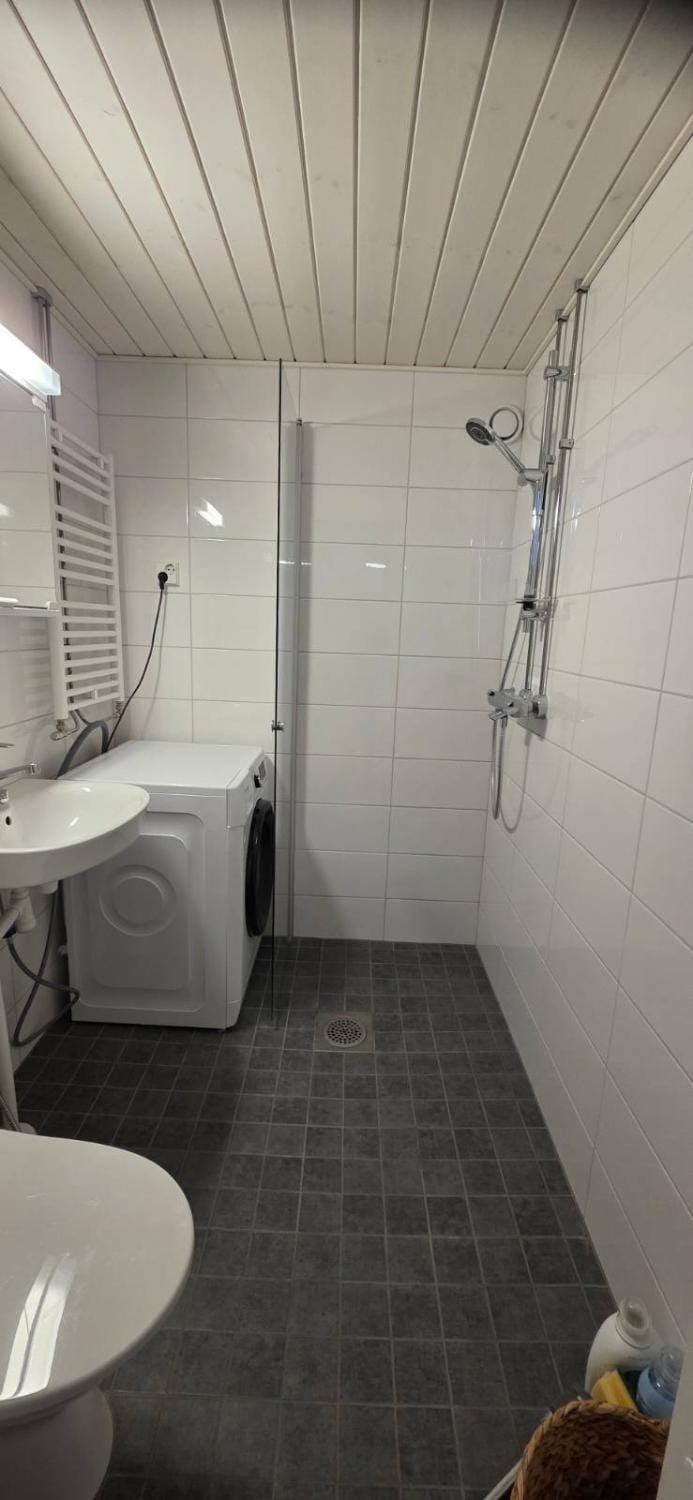 Quiet, spacious two-room apartment near the train station Apartment in Finland