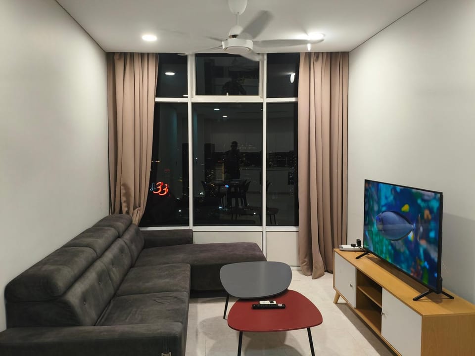 Communal lounge/ TV room, TV and multimedia, Living room, Seating area, Evening entertainment, fireplace