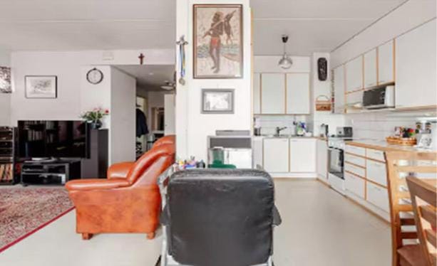 Room for Single Guest Bed and Breakfast in Uusimaa
