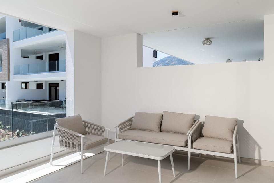Patio, Seating area, sunbed