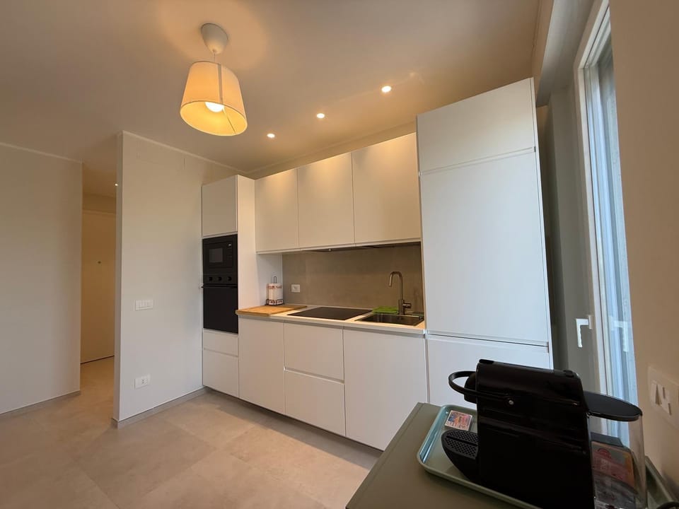 Sunset Luxury Home Apartment in Bari