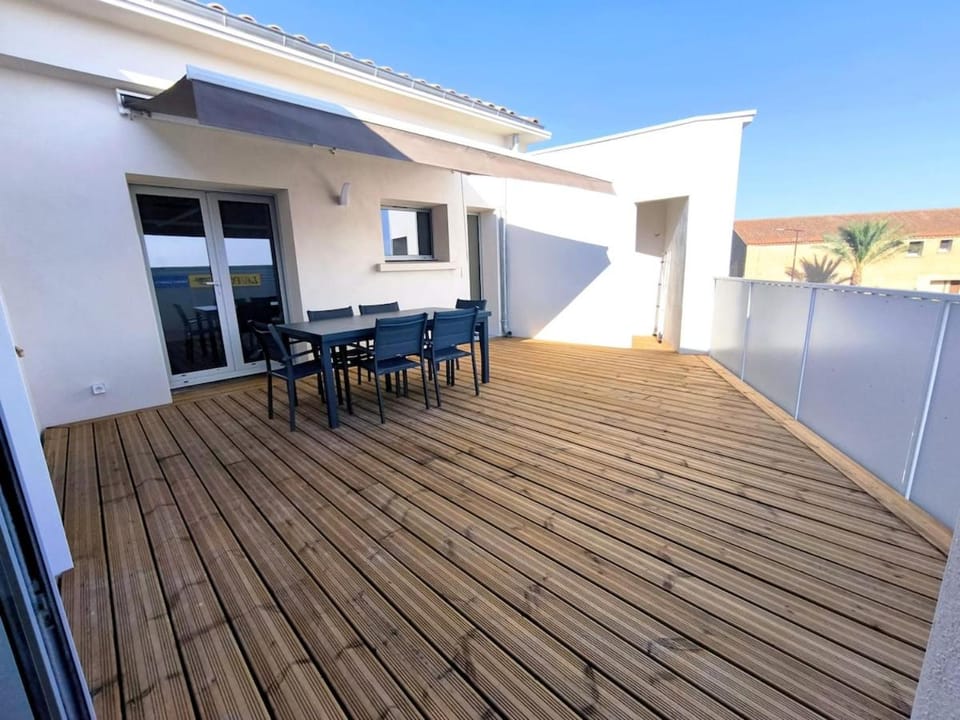Maison avec grand garage entièrement rénové Apartment in Occitanie