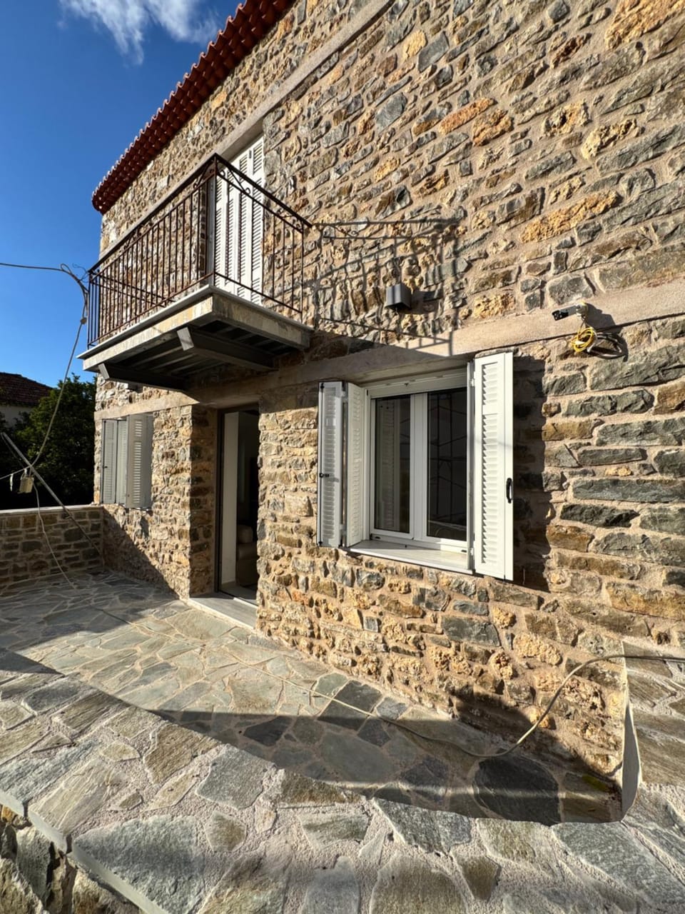 Hundred Noons House in Messenia
