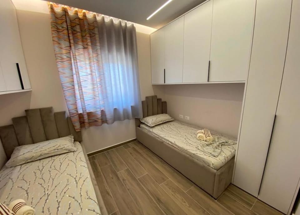 casa Kevin & Kristel Apartment in Tirana County, Albania