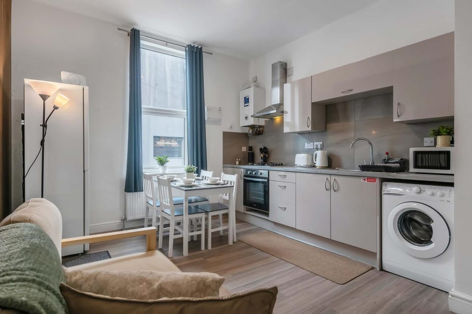 Transport Central Parking Apartment in Nottingham