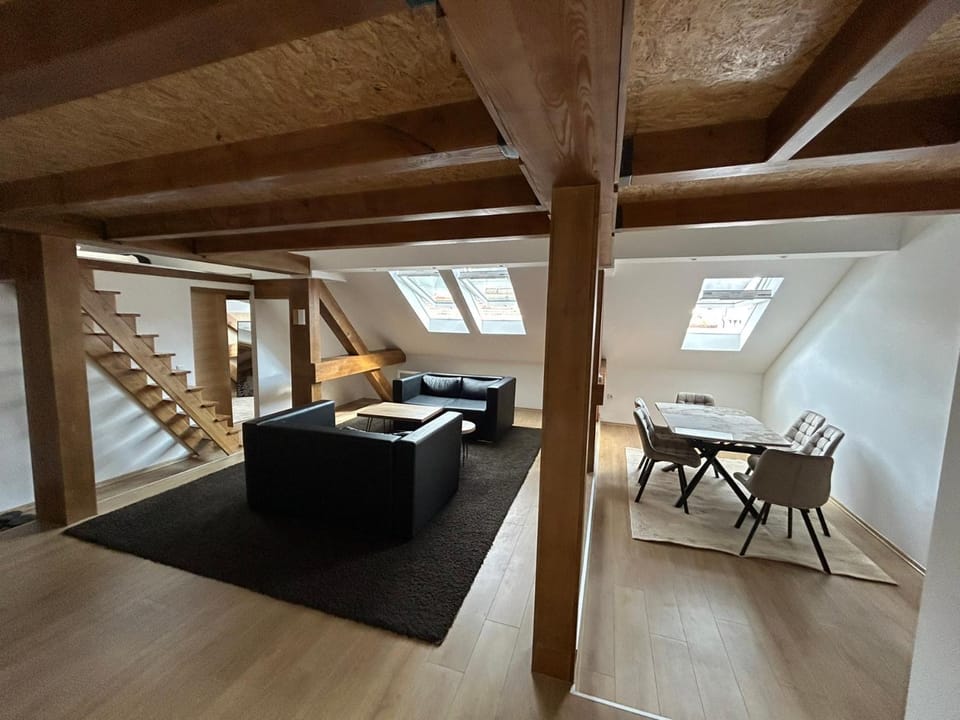 Living room, Seating area, Dining area