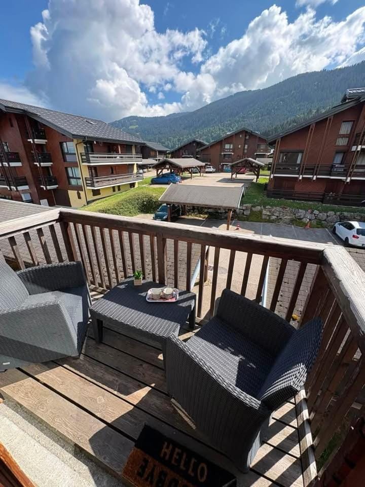 Neighbourhood, View (from property/room), Balcony/Terrace, Balcony/Terrace, Mountain view, Parking