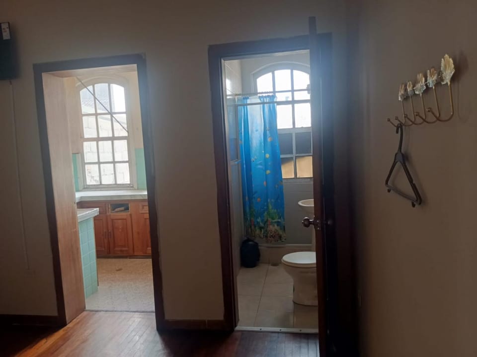 Hostal Piscis Bed and Breakfast in Quito
