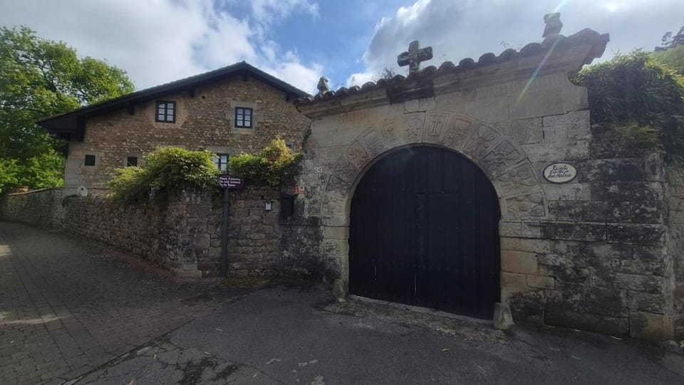 A 10 min de Santillana del Mar y a 10 min de la playa Apartment in Western coast of Cantabria