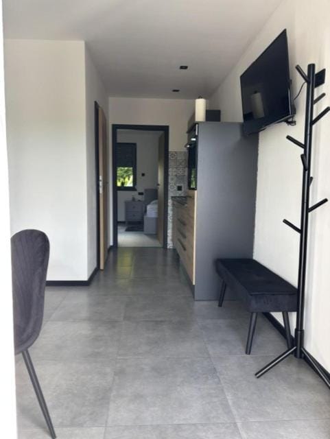 Communal lounge/ TV room, Kitchen or kitchenette