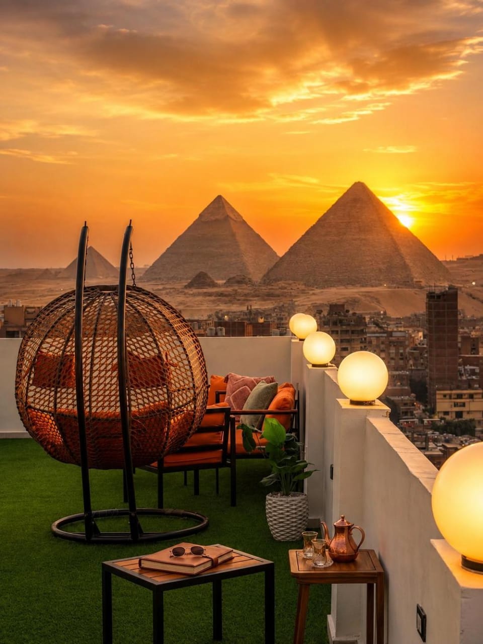 Patio, Nearby landmark, Day, Natural landscape, View (from property/room), Balcony/Terrace, Living room, Seating area, Mountain view, Sunrise, Sunset, sunbed