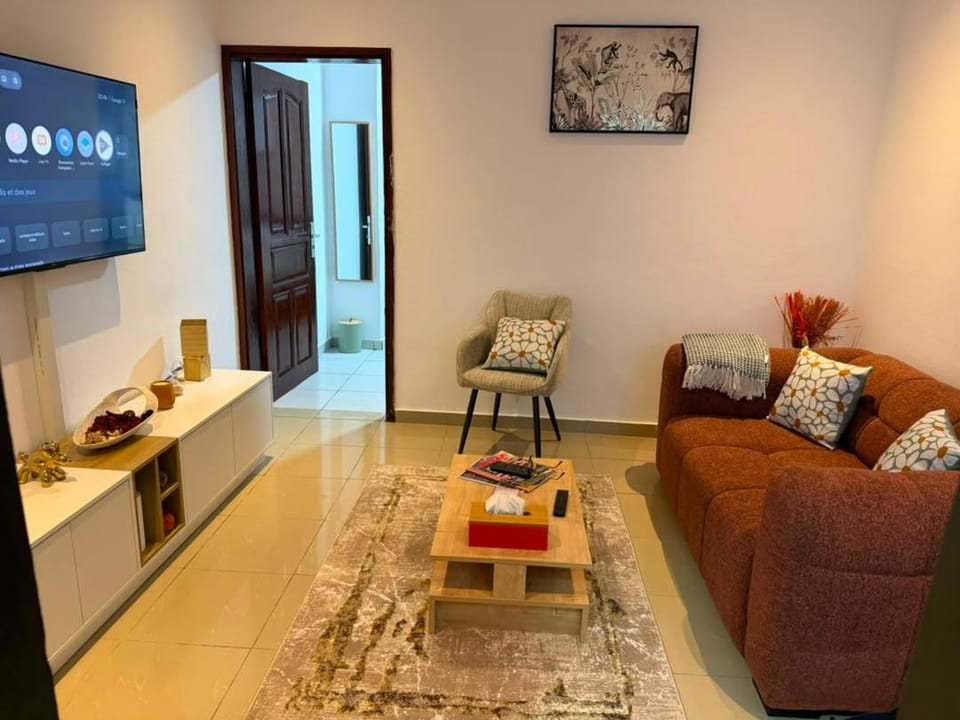 Cosy appart 1 chambre 1 salon avec Parking Apartment in Africa