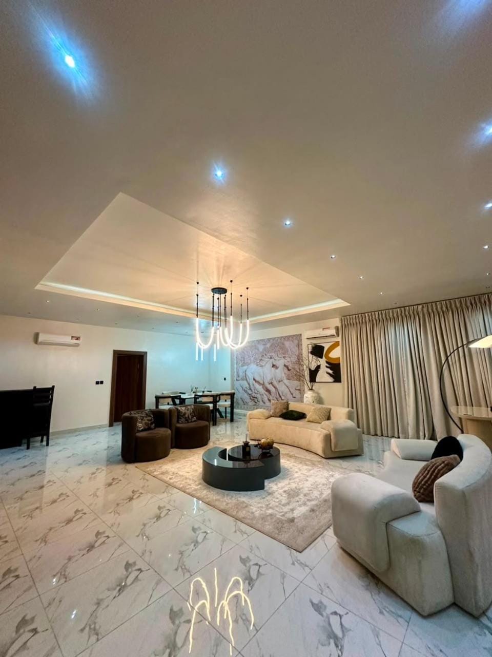 Dave Luxury- Victoria Island Apartment in Lagos