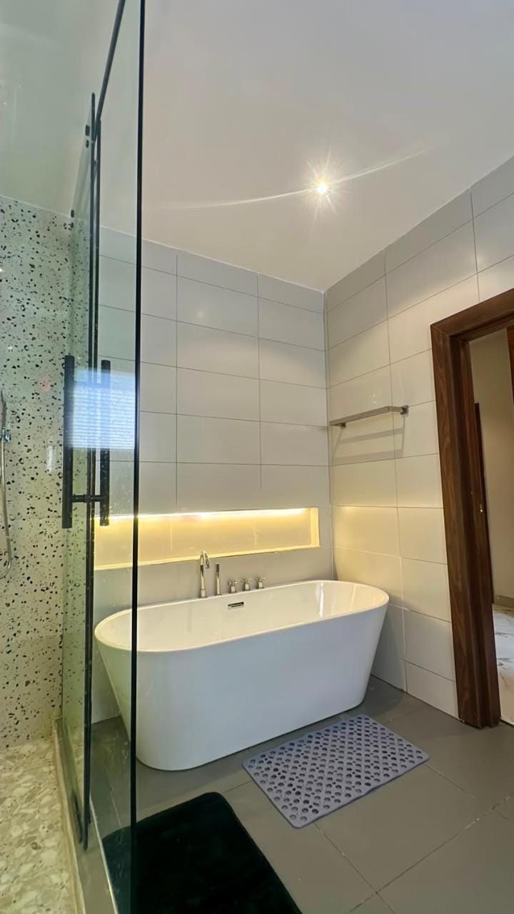 Dave Luxury- Victoria Island Apartment in Lagos
