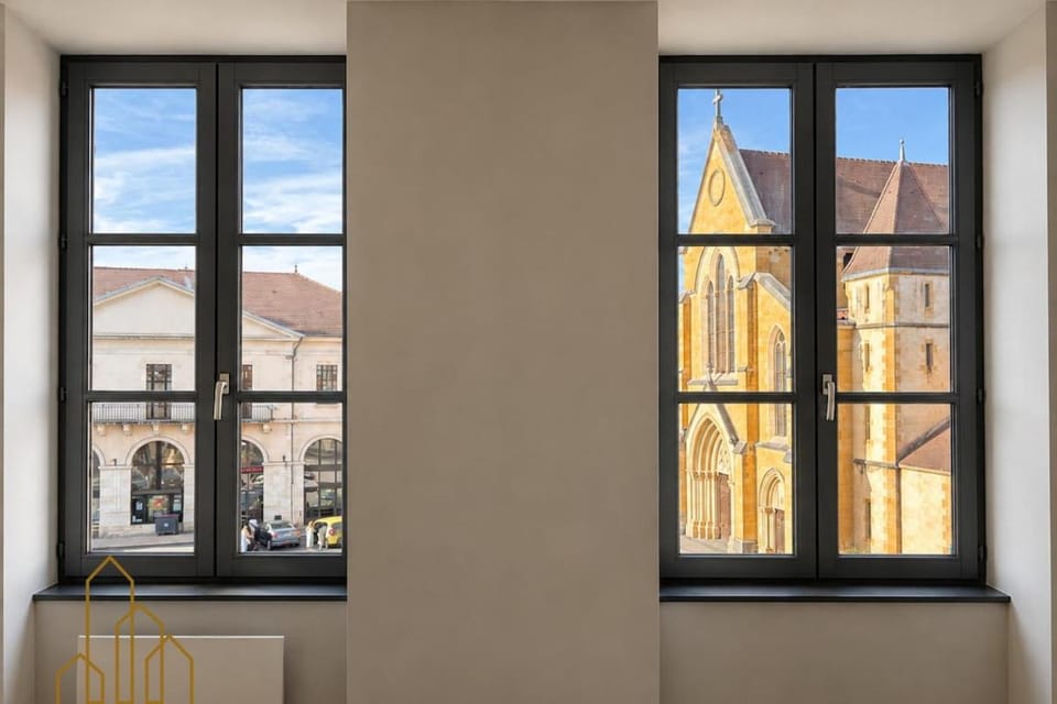 Le Charliendin - Hyper-centre, Cour privée Apartment in Auvergne-Rhône-Alpes
