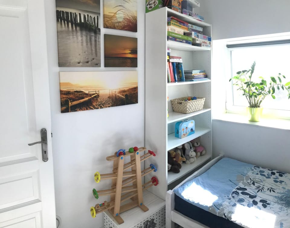 Bed, Photo of the whole room, Bedroom, children