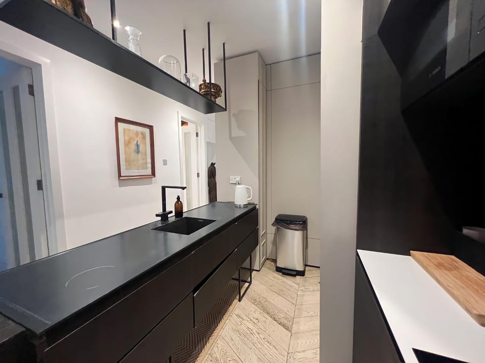 Kensington Inn Suite's Apartment in City of Westminster