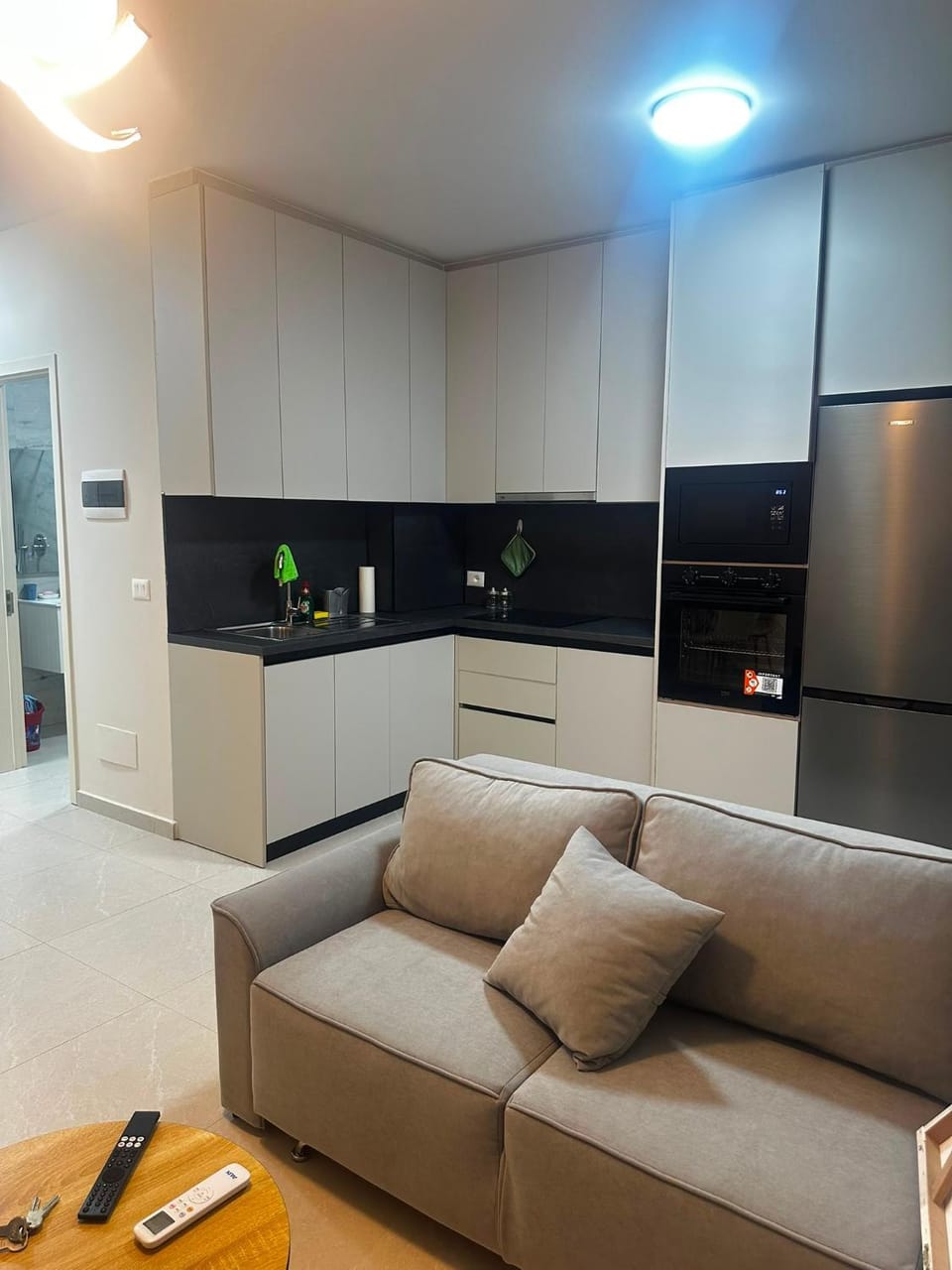 Kitchen or kitchenette, Seating area