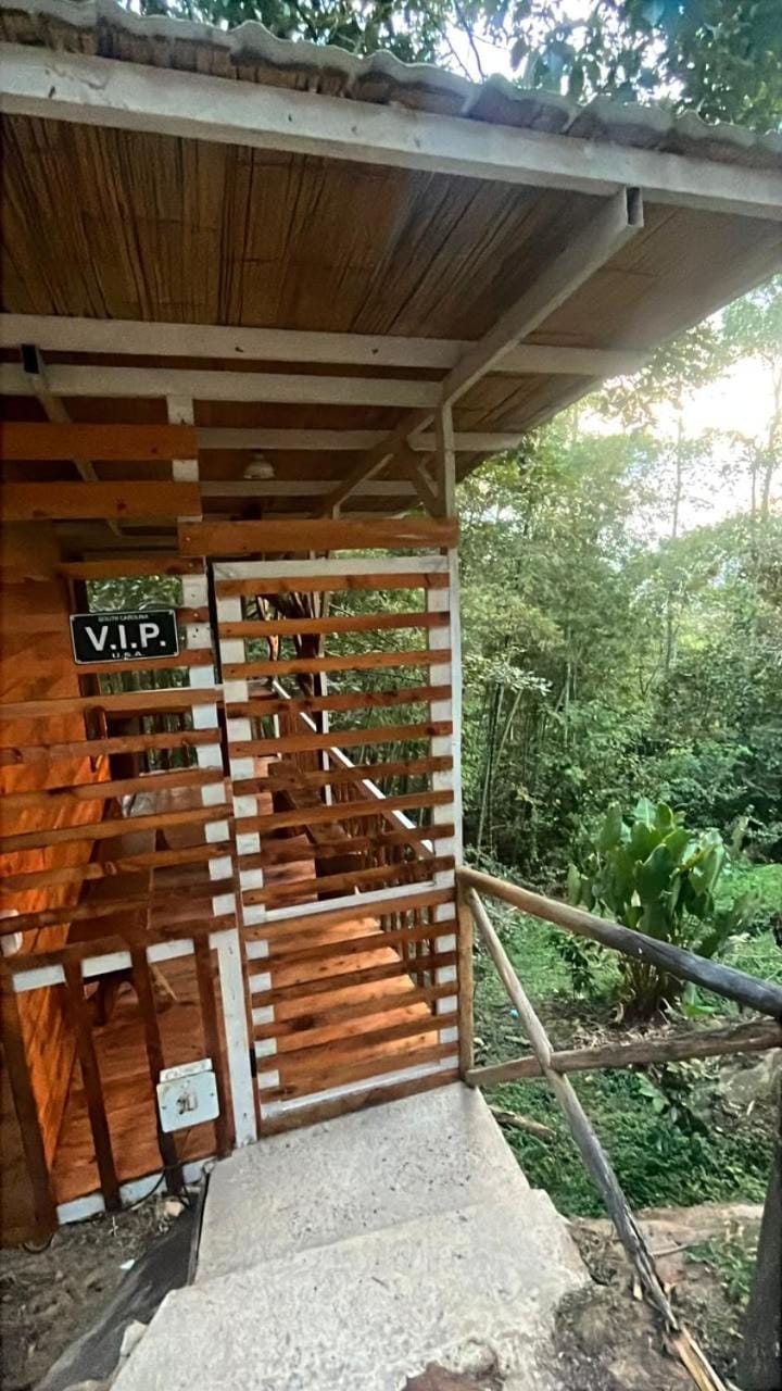 Cabañas sin fronteras Campground/ 
RV Resort in Cundinamarca, Colombia