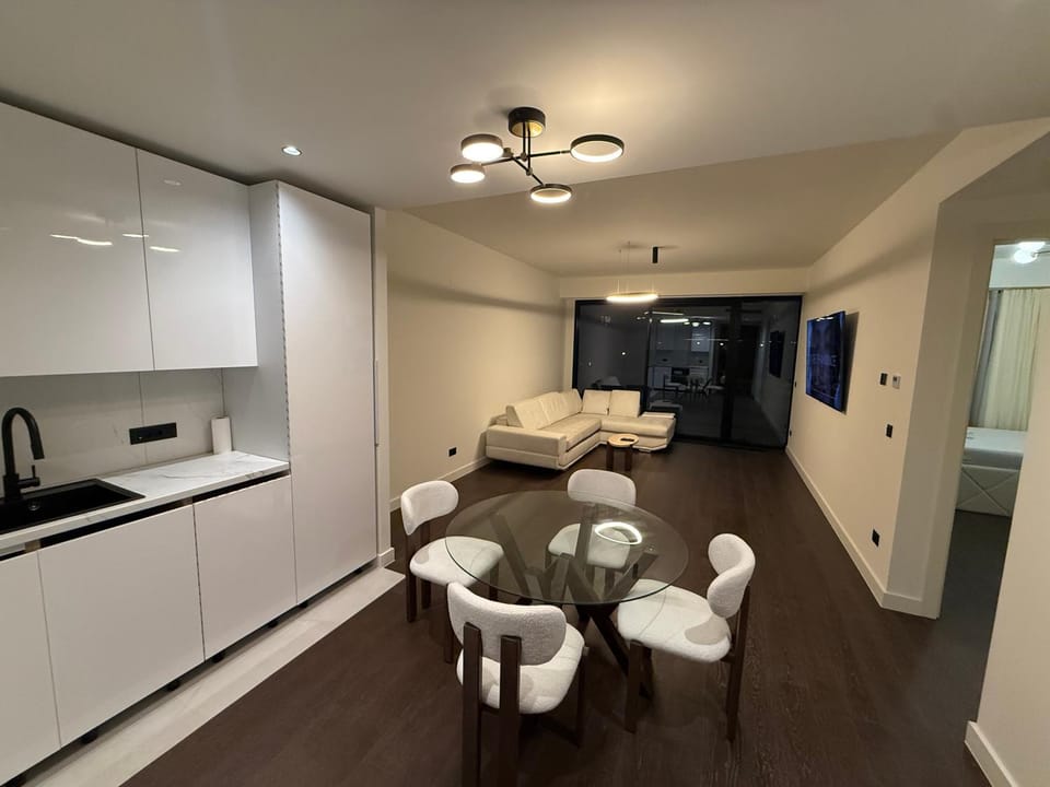 Riverside Prestige Apartment in Belgrade