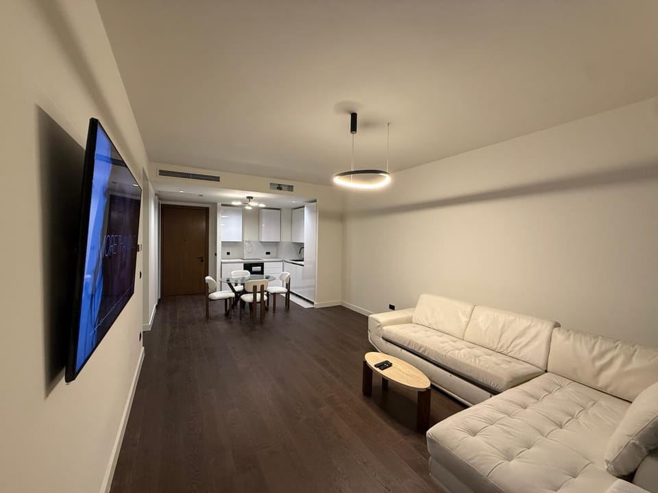 Riverside Prestige Apartment in Belgrade