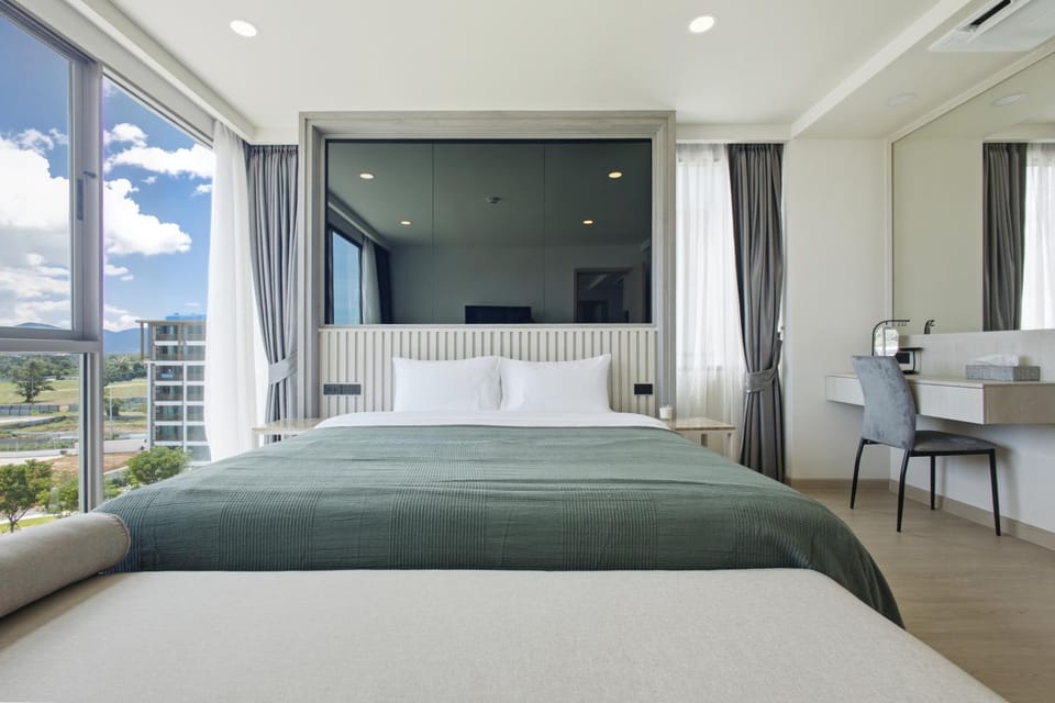 2 bedroom Ozone Apartment in Choeng Thale