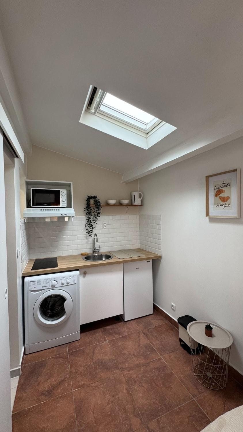 Studio near Orly Airport Apartment in Île-de-France