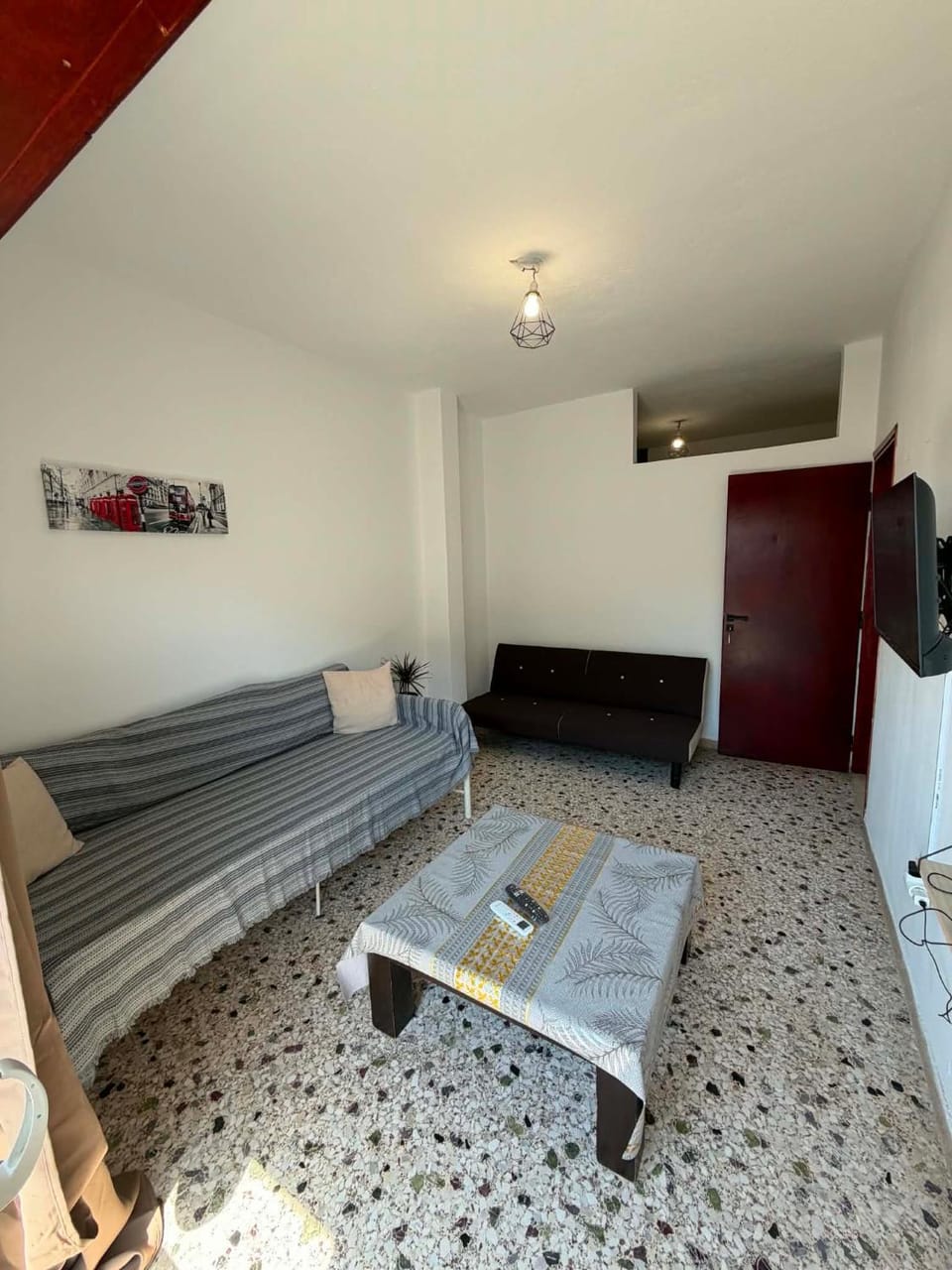 Living room, Photo of the whole room, Bedroom
