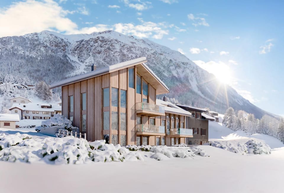 Property building, Facade/entrance, Off site