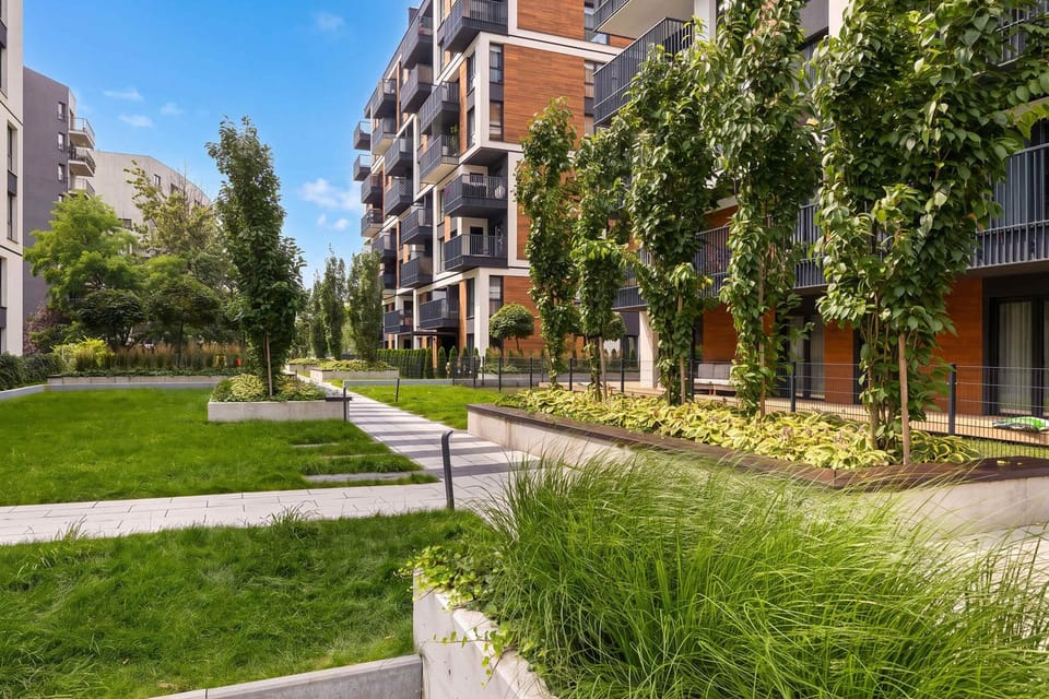 Property building, Garden