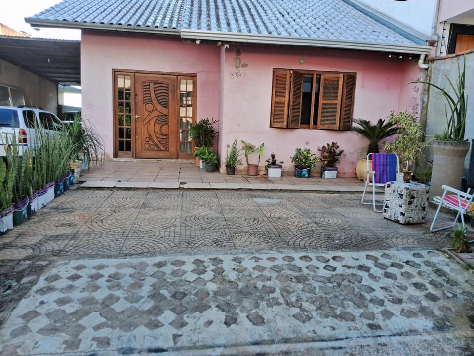 Facade/entrance, Parking