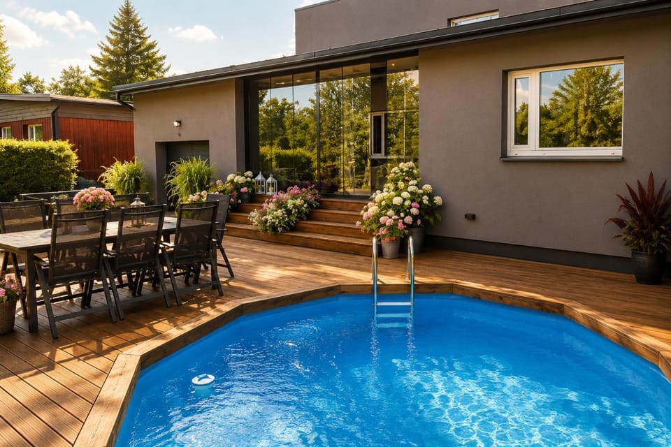 Property building, Patio, Day, Garden, Garden view, Pool view, Swimming pool, Swimming pool