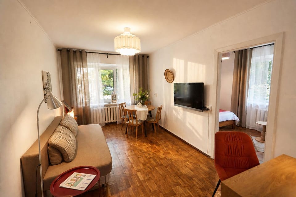 Communal lounge/ TV room, TV and multimedia, Living room, Photo of the whole room, Seating area