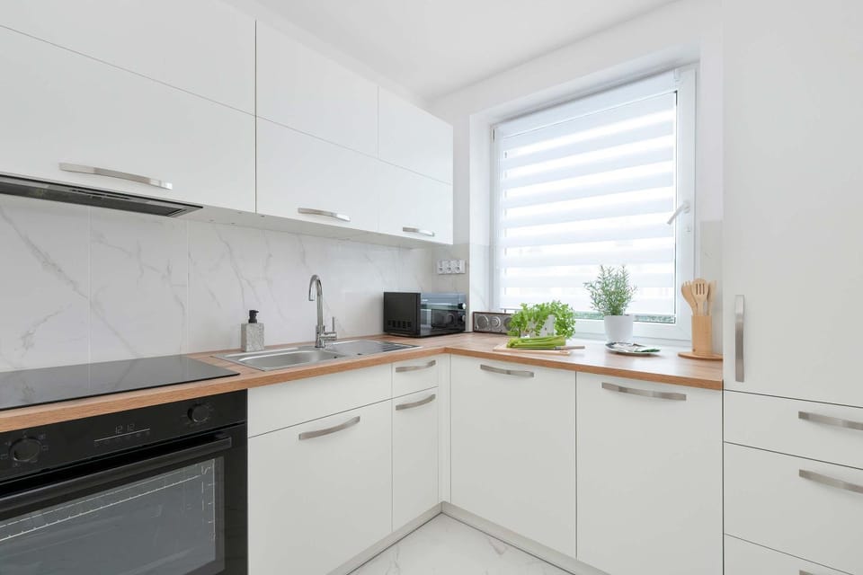 Kitchen or kitchenette, dishwasher, pet friendly, stove, toaster