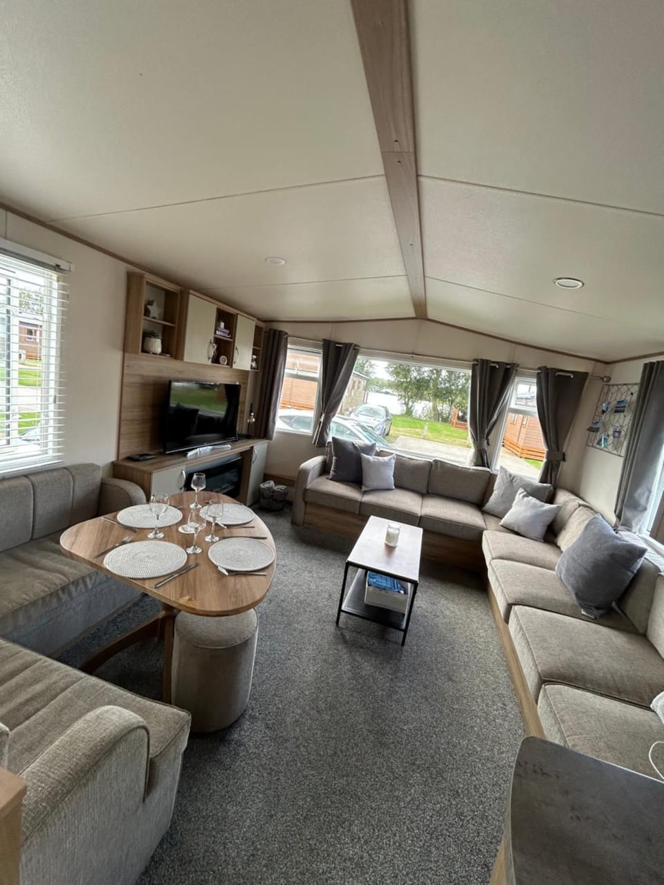 Tattershall Lakes with hot tub 3bed, sleeps 8ppl Campground/ 
RV Resort in Tattershall