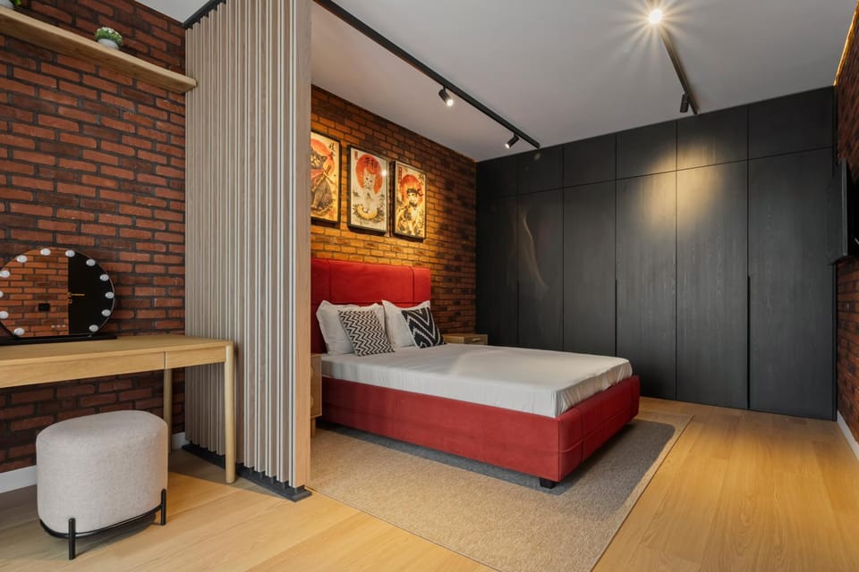 Seating area, Bedroom