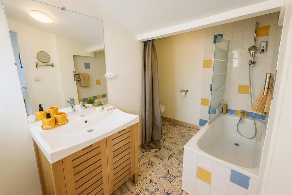 Maison 2 chambres, Le Bouscat Apartment in Bordeaux